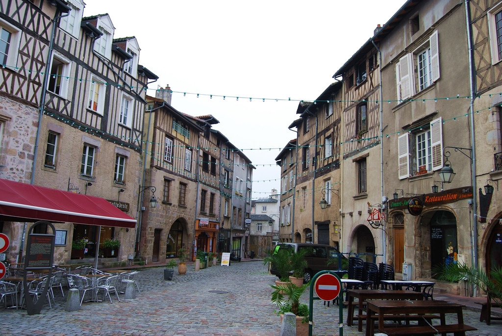 Кафе в Лиможе, Франция – фотографии Франции