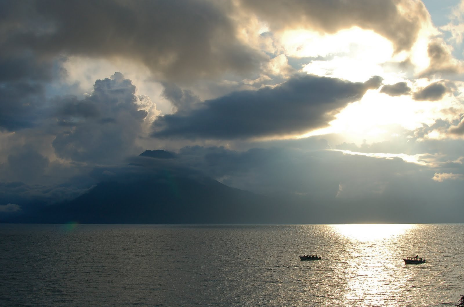 Атитлан озеро, Гватемала, фото № 70930 – фотографии Гватемалы