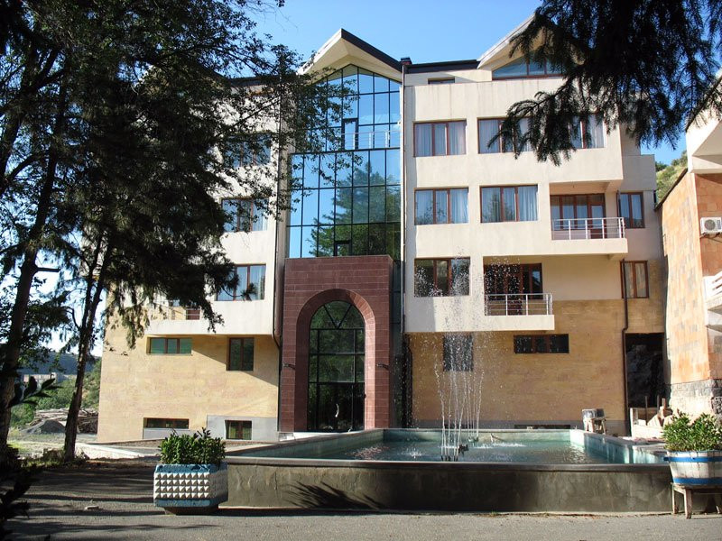 Дом в Арзни, Армения – фотографии Армении