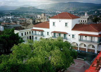 Дома в Сантьяго-де- Куба, Куба. Фото 9 – фотографии Кубы