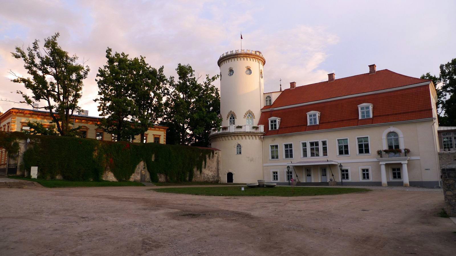 Новый Цесисский замок – фотографии Латвии