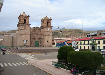 Церковь в Пуно – фотографии Перу