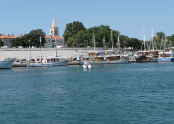 Яхты и катера в Задаре, Хорватия – фотографии Хорватии