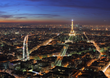 Ночная панорама Парижа – фотографии Франции