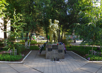 Памятник Афганской войны в Саки, Россия – фотографии России