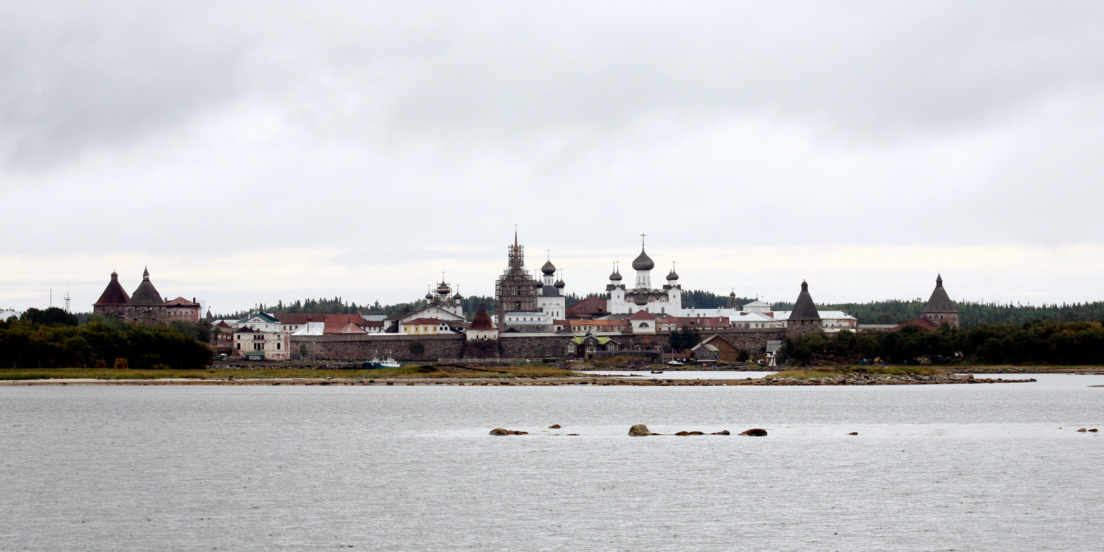 Соловецкий монастырь, панорама – фотографии России
