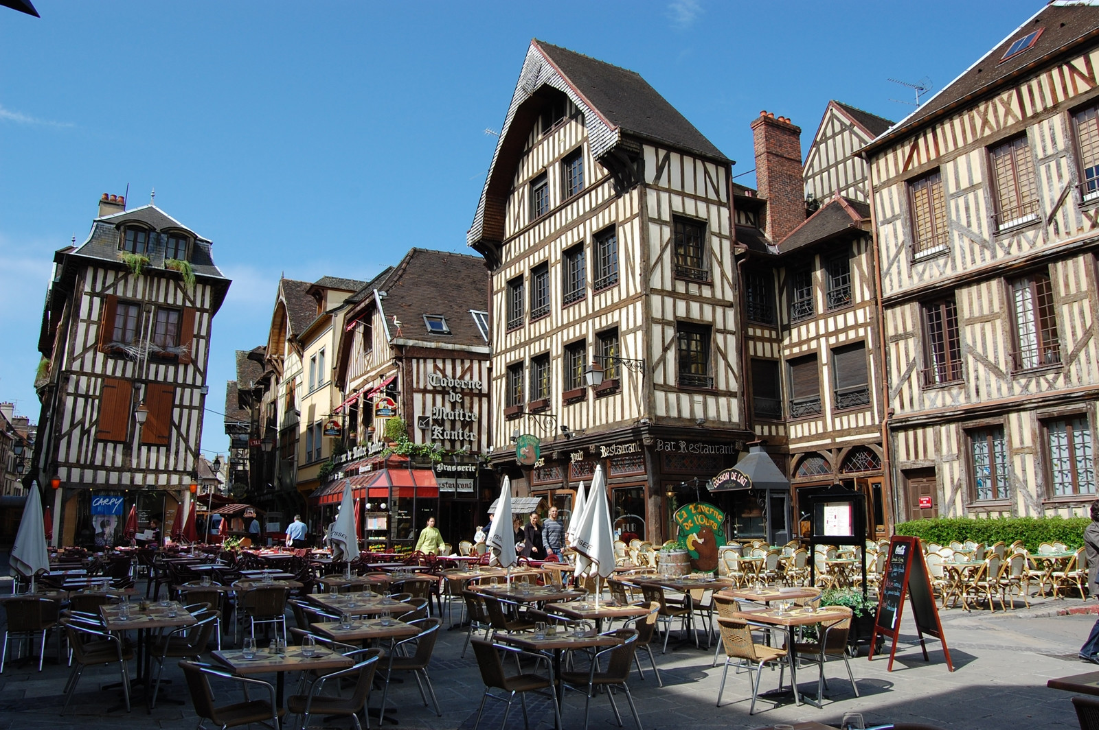 Кафе и рестораны в Труа, Франция. Фото 2 – фотографии Франции