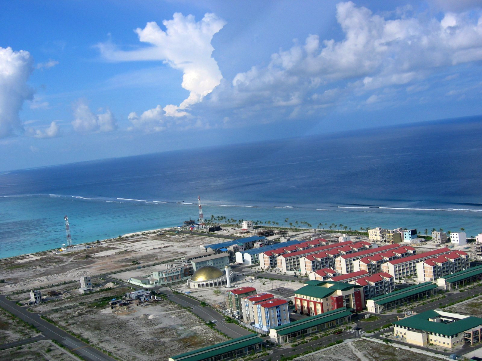 Остров Хулумале (Hulhumale) – фотографии Мальдивских островов