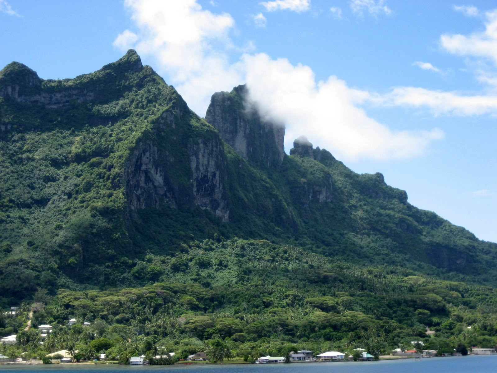 Бора-Бора остров, Общества острова, Французская Полинезия, фото № 76123 – фотографии Французской Полинезии