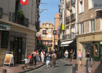 Улица в Перпиньяне, Франция. Фото 6 – фотографии Франции