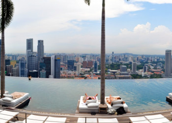Бассейн в Marina Bay Sands, Сингапур – фотографии Сингапура