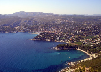 Панорамный вид в Кассис, Франция. Фото 1 – фотографии Франции