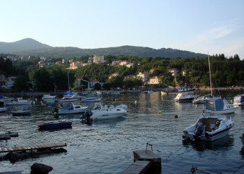 Ика (Ika) – небольшой курортный городок – фотографии Хорватии