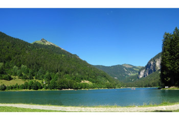 Природа в Монтрионе, Франция. Фото 7 – фотографии Франции