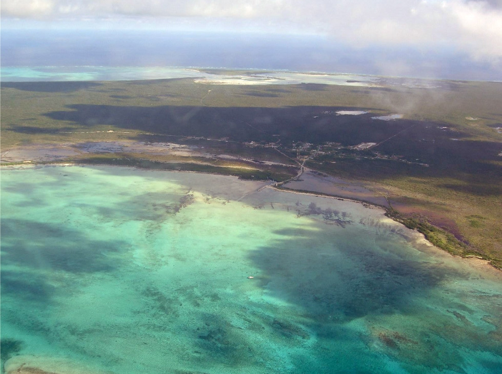 Побережье острова Маягуана, Багамские острова – фотографии Багамских островов