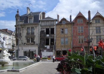 Дома в Труа, Франция. Фото 7 – фотографии Франции