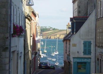 Дома в Дуарненезе, Франция. Фото 3 – фотографии Франции