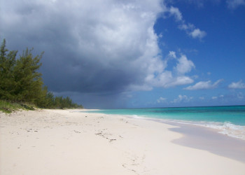 Пляж на острове Эльютера, Багамские острова. Фото 48 – фотографии Багамских островов