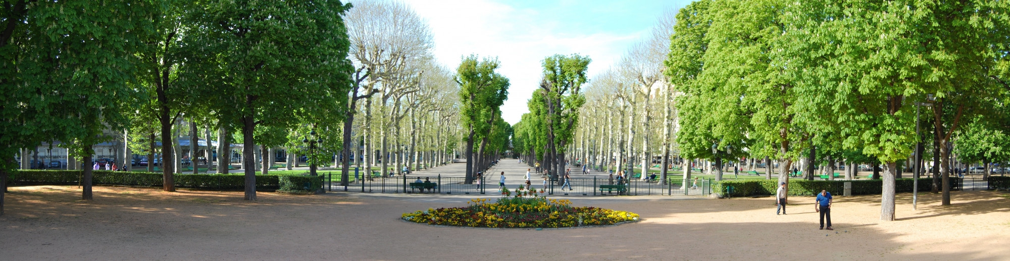 Сквер в Виши, Франция. Фото 2 – фотографии Франции