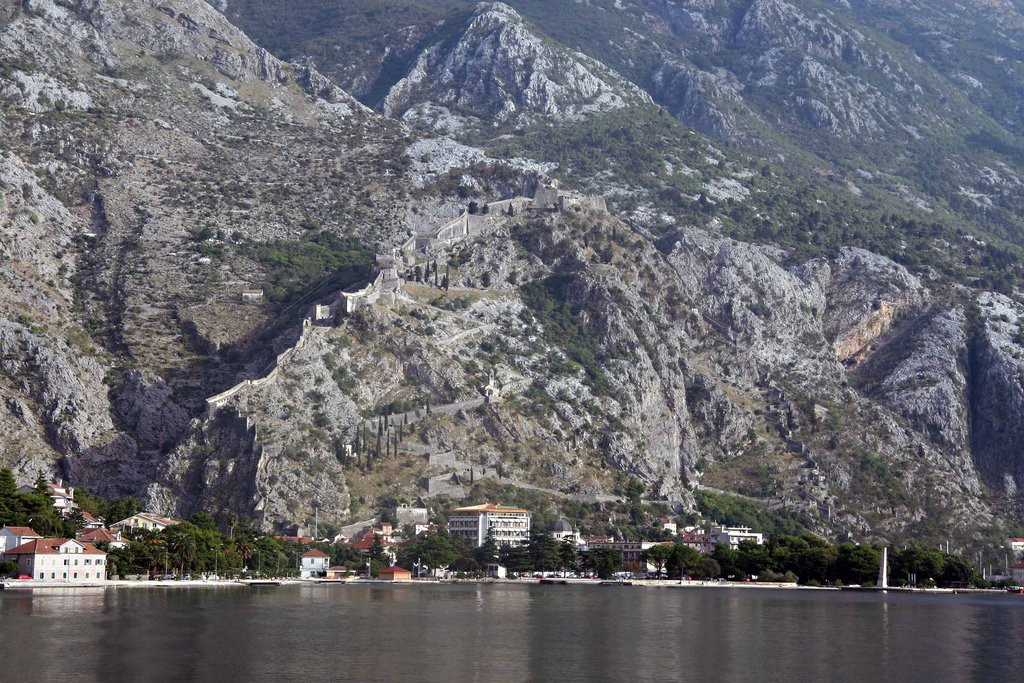 Горы в Которе, Черногория. Фото 10 – фотографии Черногории