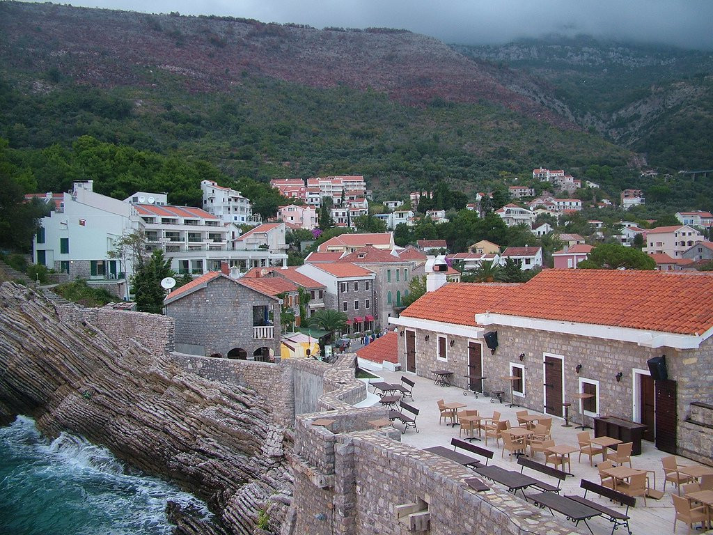 Дома в Петровац, Черногория. Фото 6 – фотографии Черногории