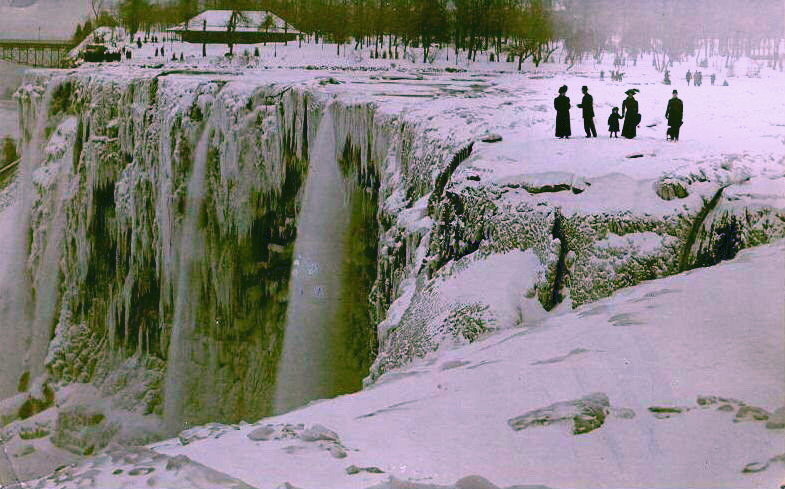Ниагарский водопад, старинная фотка – фотографии США