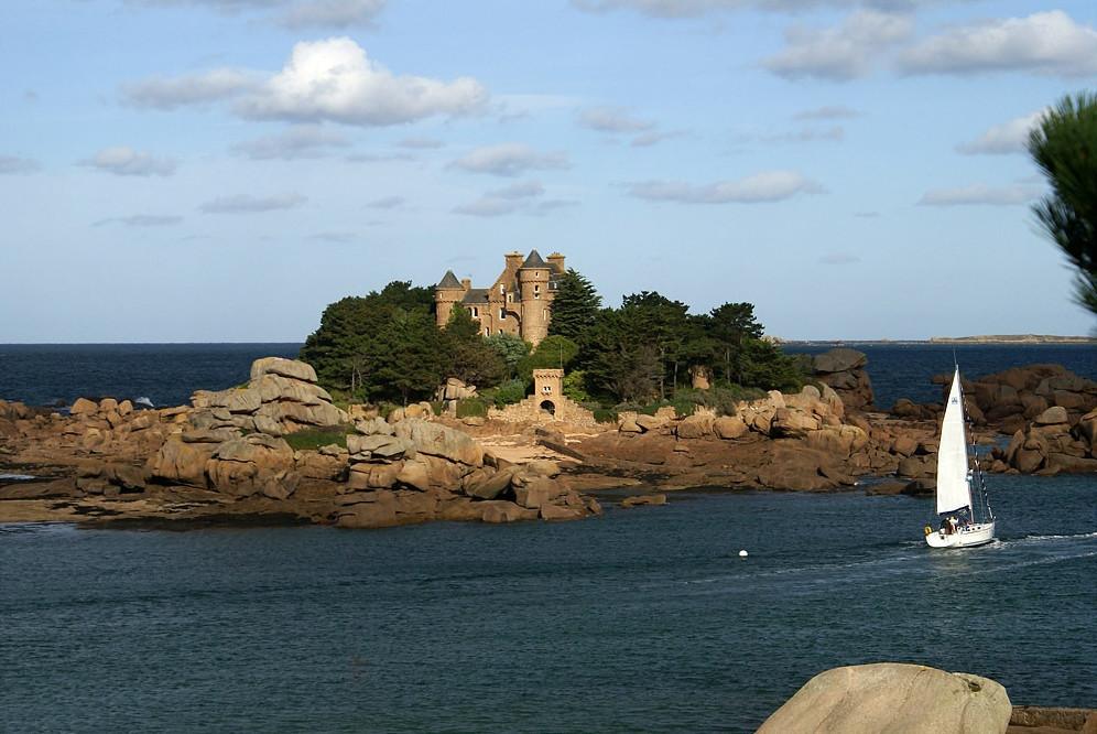 Берег в Плуманаке, Франция. Фото 8 – фотографии Франции