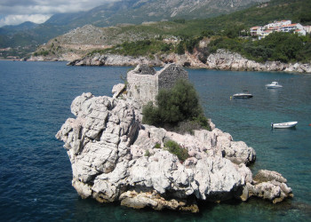 Скалы в Пржно, Черногория – фотографии Черногории