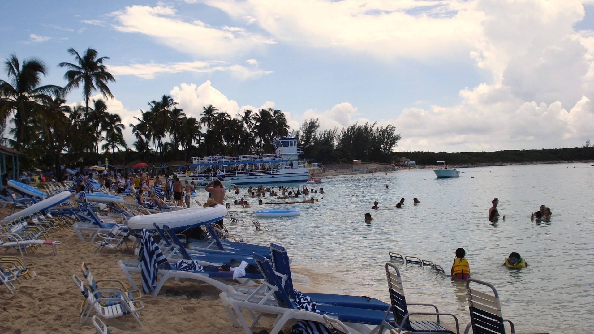 Пляж на острове Берри Айлендс, Багамские острова. Фото 2 – фотографии Багамских островов