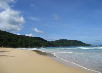 Пляж в Ката-Бич, Тайланд. Фото 24 – фотографии Таиланда