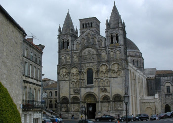 Храм в Ангулеме, Франция. Фото 2 – фотографии Франции