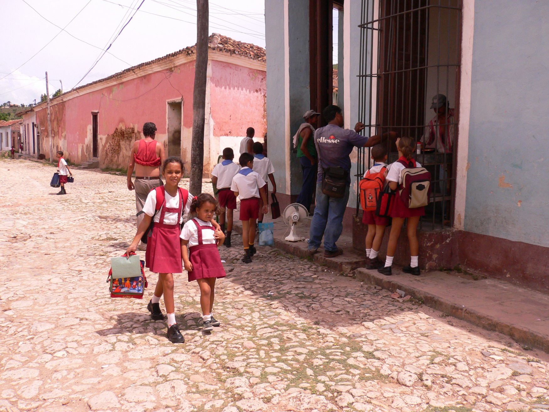 Дети в Тринидаде, Куба. Фото 1 – фотографии Кубы