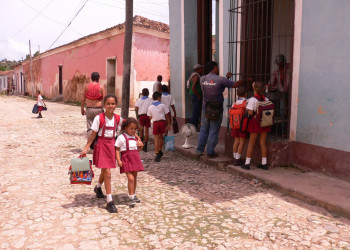 Дети в Тринидаде, Куба. Фото 1 – фотографии Кубы