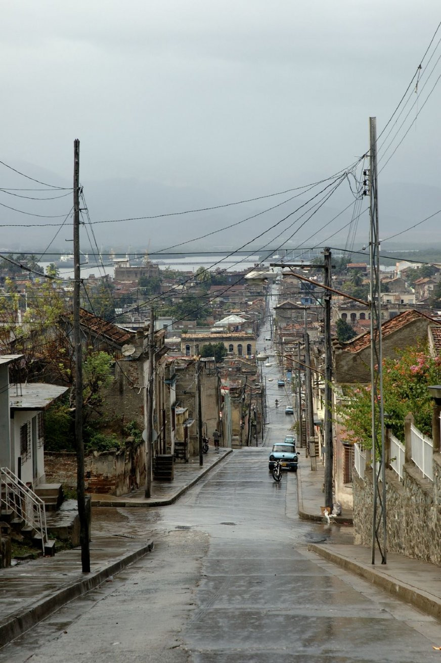 Улица в Сантьяго-де- Куба, Куба. Фото 12 – фотографии Кубы