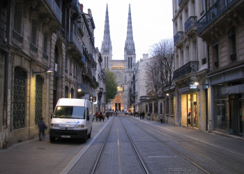 Улица в Бордо, Франция. Фото 7 – фотографии Франции