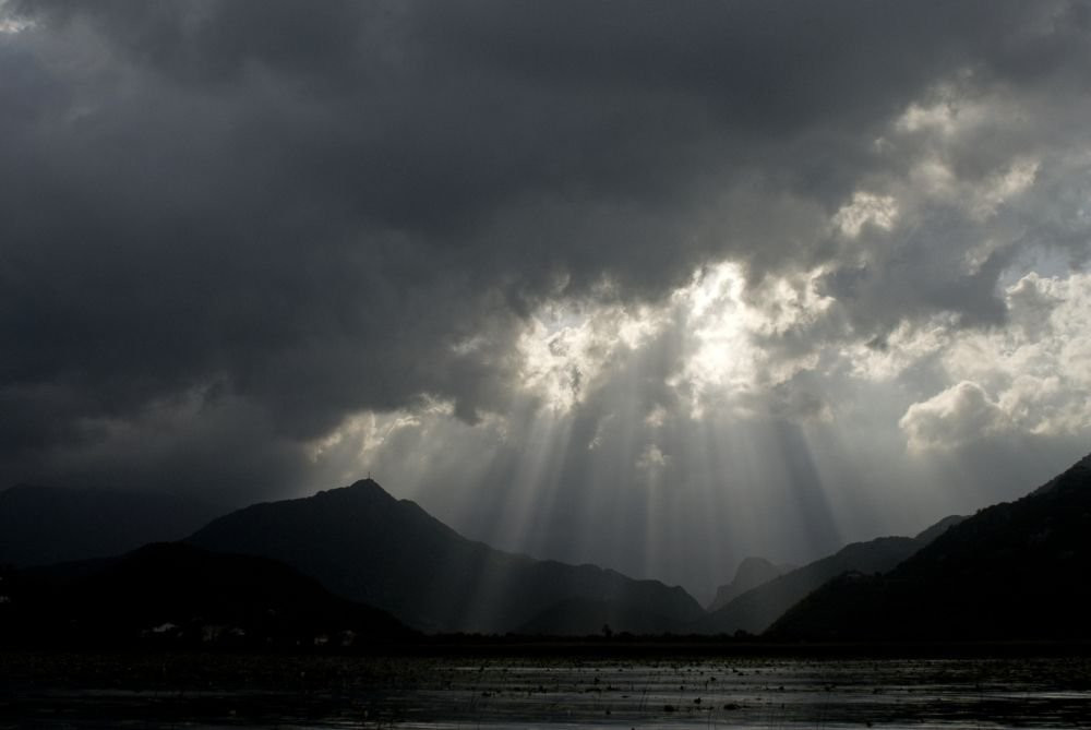 Небо в Национальном парке, Черногория. Фото 1 – фотографии Черногории