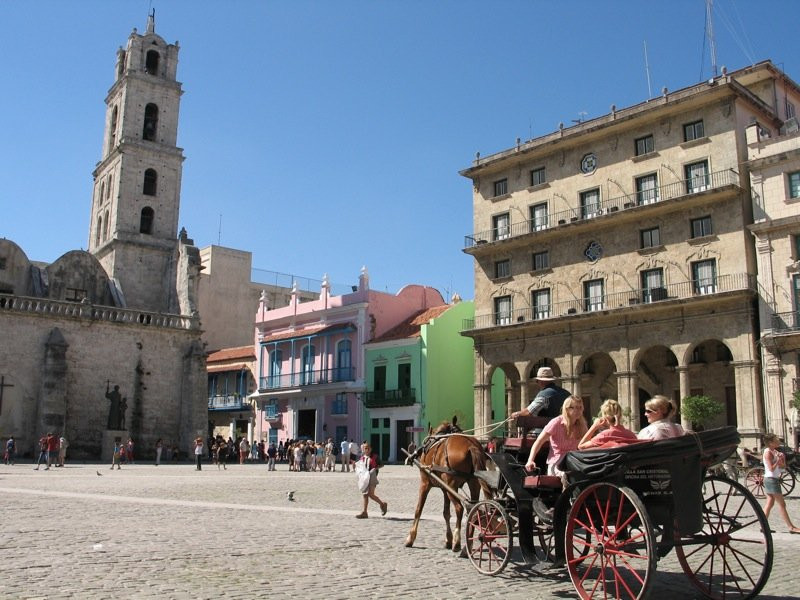 Площадь в Гаване, Куба – фотографии Кубы