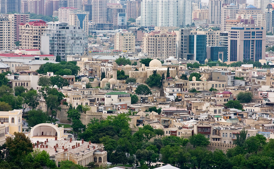 Вид на старый город в Баку. Фото 1 – фотографии Азербайджана
