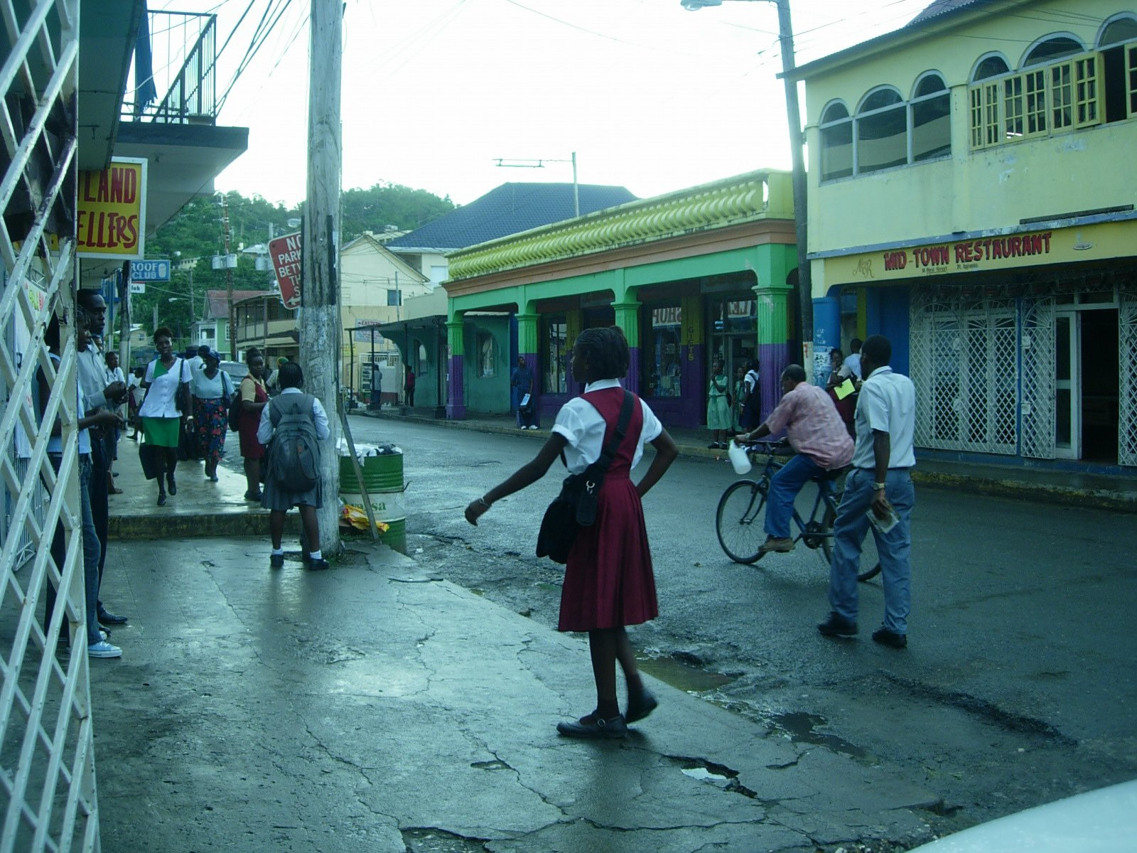 Улица в Порт Антонио, Ямайка. Фото 1 – фотографии Ямайки