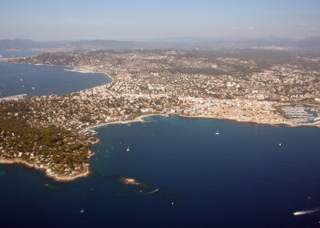 Панорамный вид в Антибе, Франция. Фото 22 – фотографии Франции