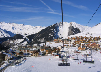 Отели в Ле-Албиезе, Франция. Фото 1 – фотографии Франции