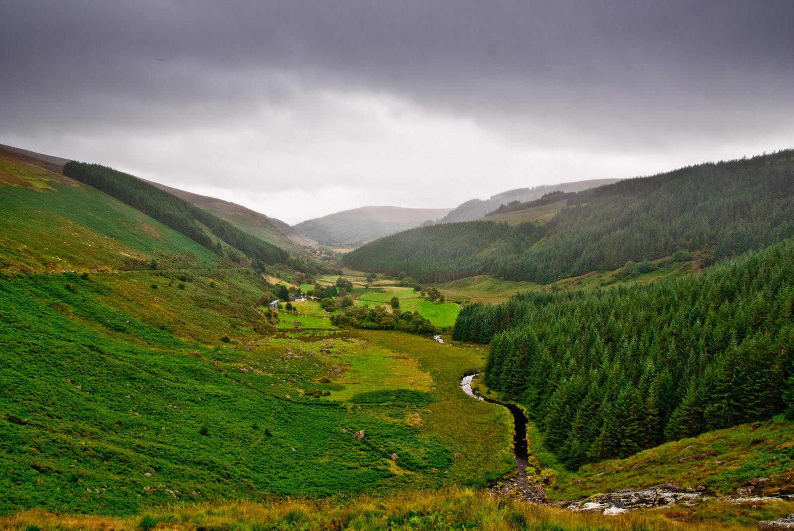 Glenmacnass Wasserfall und Tal – фотографии Ирландии