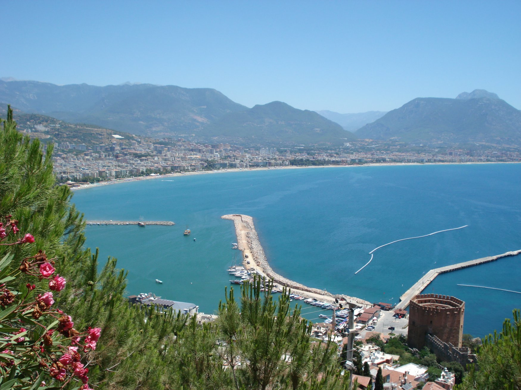 Аланья, Средиземноморский регион, Турция, фото № 46895 – фотографии Турции