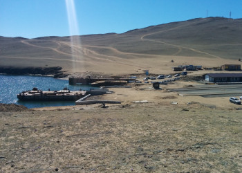 Паромная переправа, Сахюрта, Ольхонский район – фотографии России