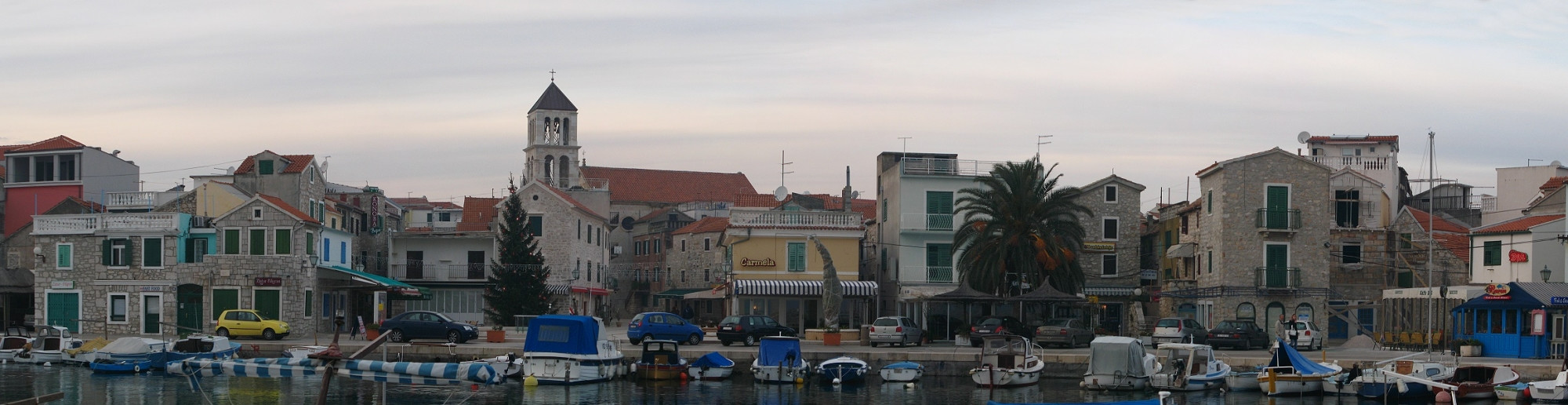 Дома на набережной в Водице, Хорватия. Фото 4 – фотографии Хорватии