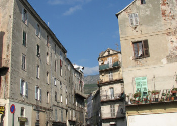 Дома в Бастии, Франция. Фото 2 – фотографии Франции