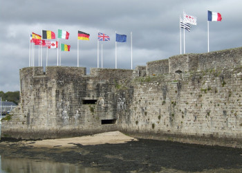 Крепость в Конкарно, Франция. Фото 2 – фотографии Франции