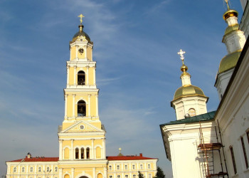 Храм в Серафимо-Дивеевском монастыре, Россия. Фото 5 – фотографии России