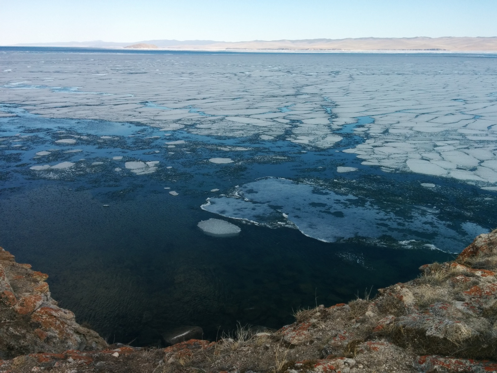Майскиё лёд, Курма на Малом море. Фото 4 – фотографии России