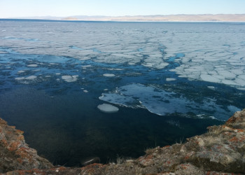 Майскиё лёд, Курма на Малом море. Фото 4 – фотографии России
